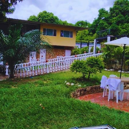 Hotel villa de Rauzan Melgar Buitenkant foto