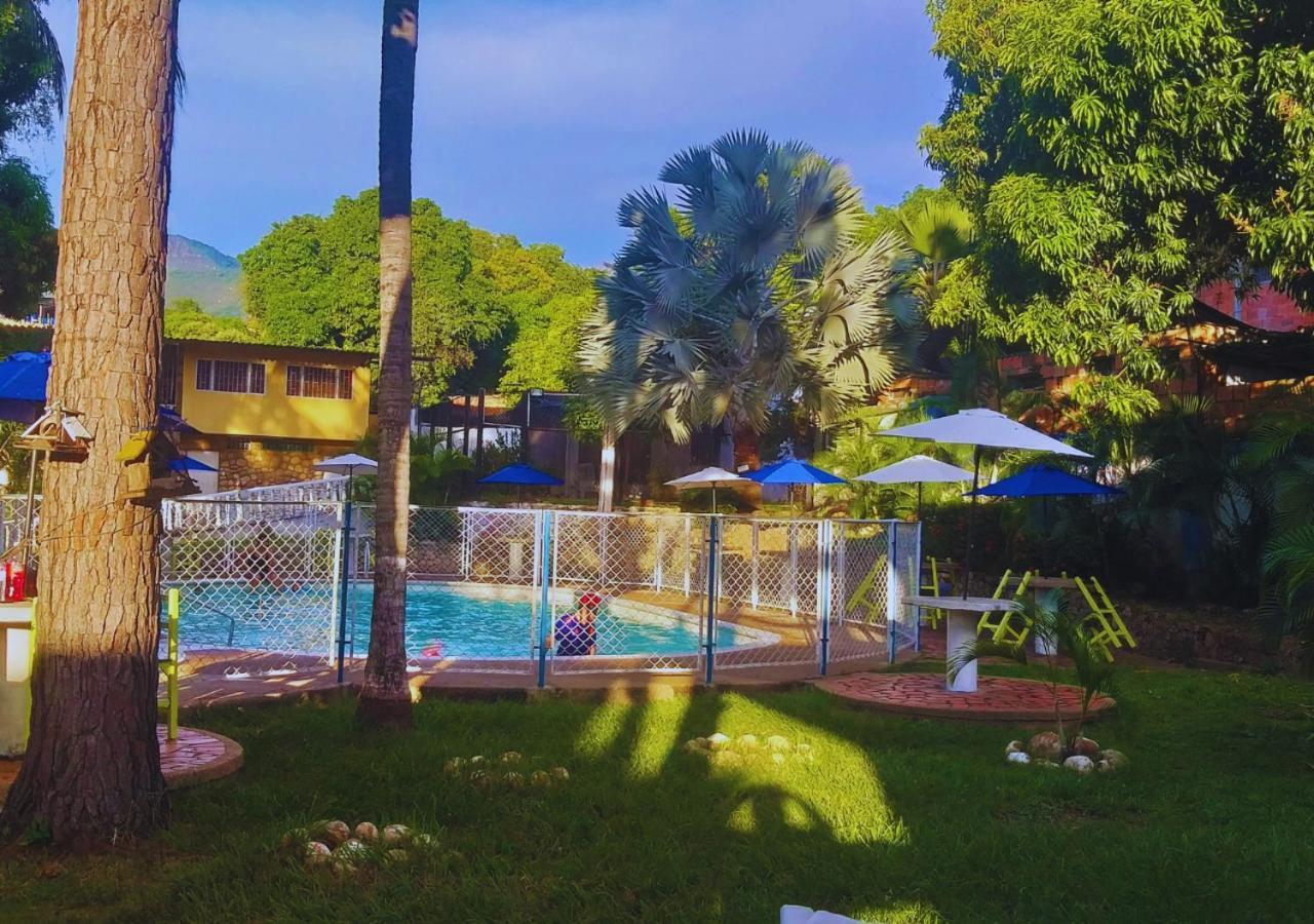Hotel villa de Rauzan Melgar Buitenkant foto
